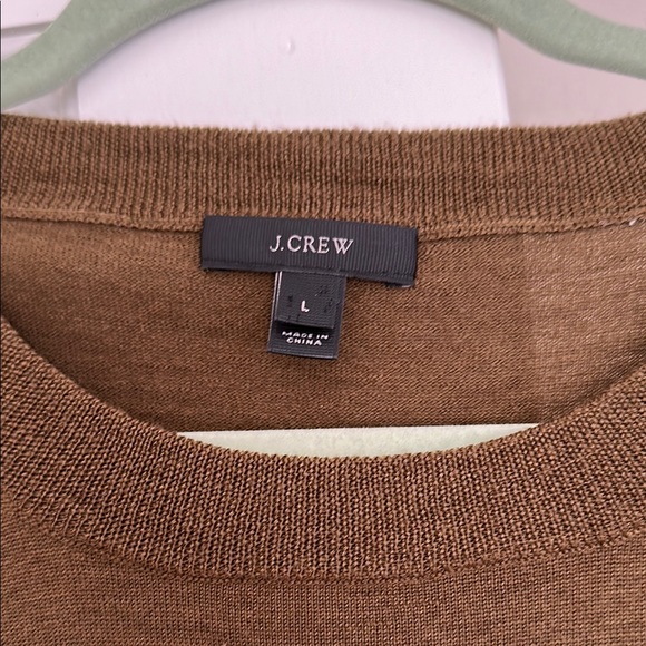 Classic Brown Sweater - Picture 2 of 2